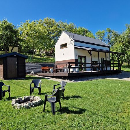 Domek Na Folwarku Z Jacuzzi Tarnawa Dolna  Exterior foto