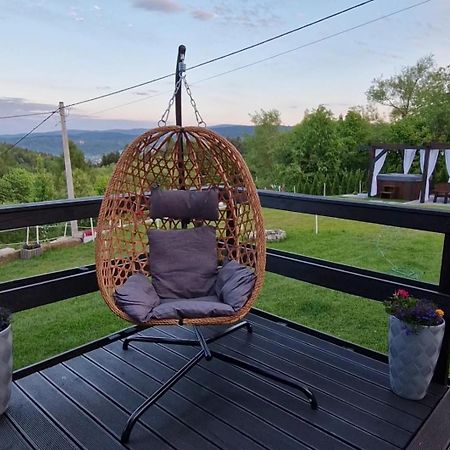 Domek Na Folwarku Z Jacuzzi Tarnawa Dolna  Exterior foto